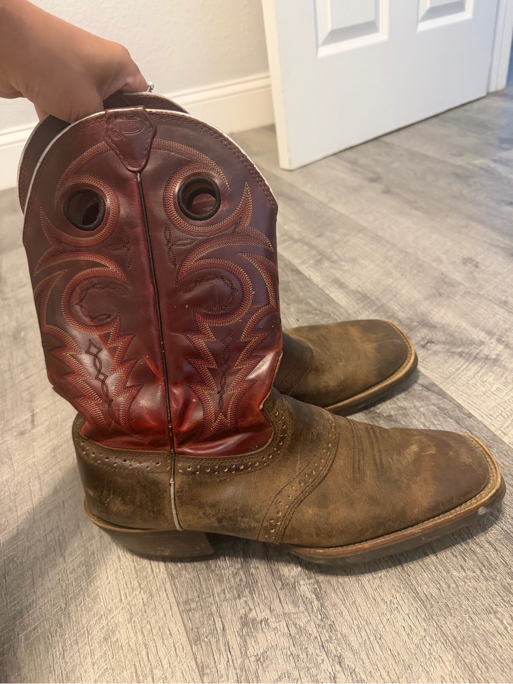 Justin boots- red shaft with anti slip sole